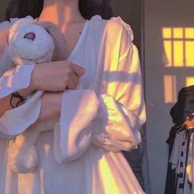 系统开道嫁给高冷队长致富忙